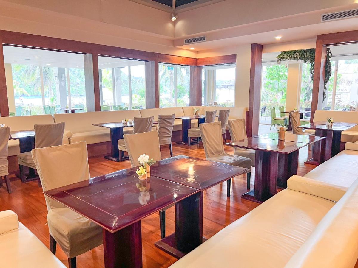ปาเลา รอยัล รีสอร์ต บาย นิกโก โฮเต็ล Hotel โครอร์ ภายนอก รูปภาพ