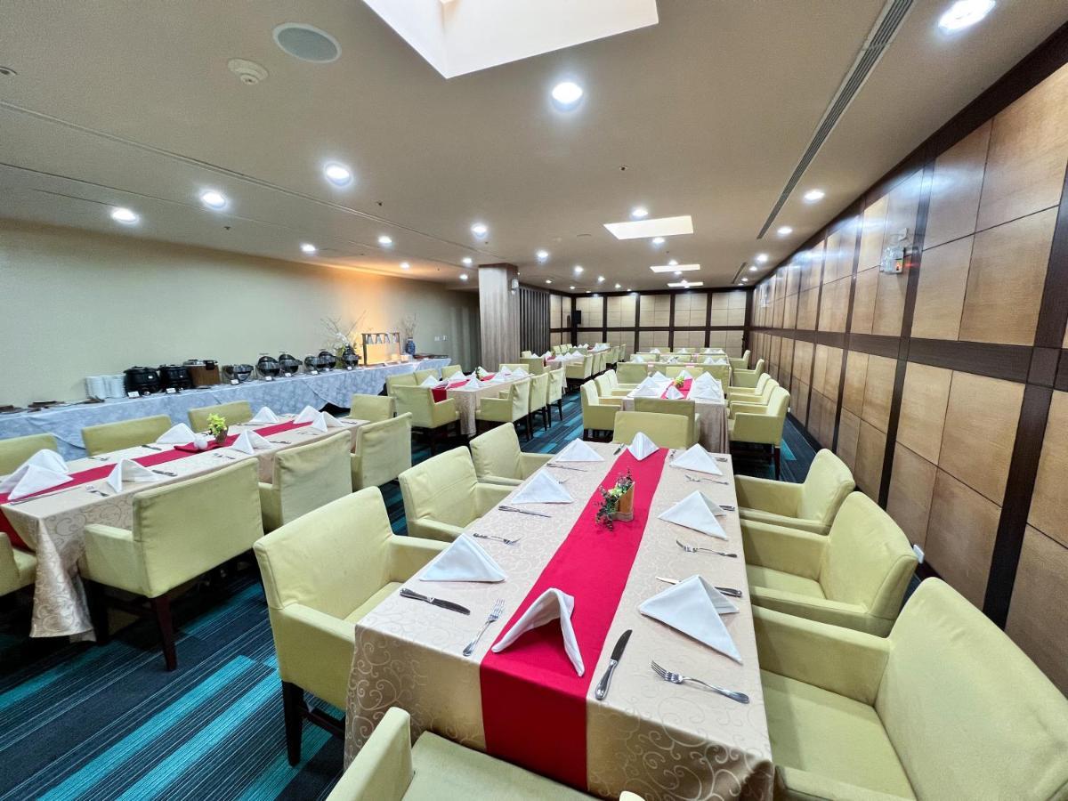 ปาเลา รอยัล รีสอร์ต บาย นิกโก โฮเต็ล Hotel โครอร์ ภายนอก รูปภาพ